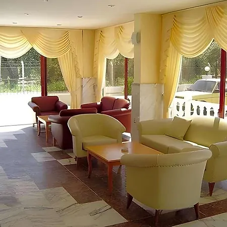The Palm Club Otel